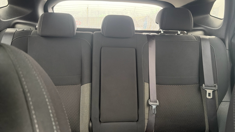 Nissan Qashqai 1.3 DiG-T N-Connecta 5dr Petrol Hatchback